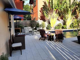 Private Poolside Pet-Friendly Paradise Near Downtown Sarasota - 9