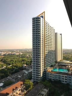 Relaxing Beachfront Suite - Jomtien Beach - 9