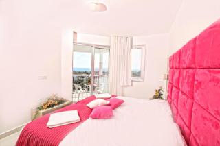 Marlita Beach Hotel Apartments - 1