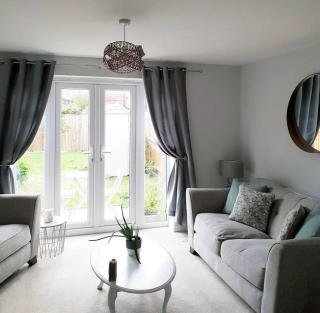 Sleeps10-Garden-FreeParking-Bbq-FamilyFriendly - London - 8