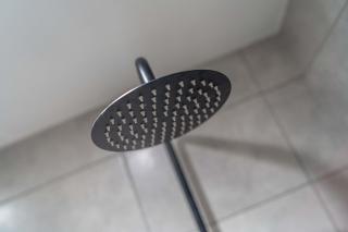 Modern Studio Apartment with Free Parking in Wolverhampton 5min walk to City Centre - Wolverhampton - 1