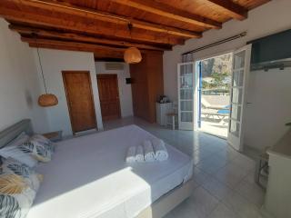 Hotel Agia Roumeli by the SEA - Agia Roumeli - 4