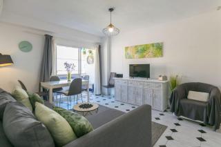 Piso de 2 Dormitorios Playa Bajadilla Marbella Centro - Marbella - 6