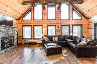 Nik's Nest 2 Bdrm, 2 Bath, Hot tub, Fireplace, 1Story, Fire Pit, Horseshoes - Broken Bow - 4