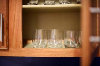 HostWise Stays - The Raymer - Famous Artist Home, Driveway Parking, Fire Pit - 9