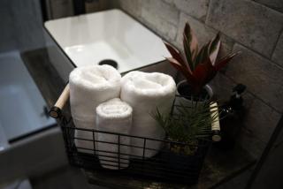 HostWise Stays - The Grandview - Great City Views - Private Parking - 6