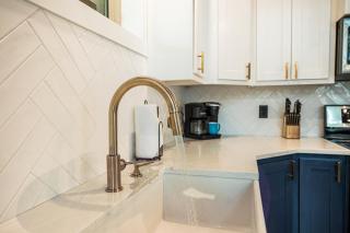 BRAND NEW! "Yes, Please!" Spacious Luxury Getaway 6 Bed 6 and a half Bath - Broken Bow - 5