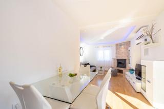 Vacation villa Matic with 7 bedrooms - Sinj - 3