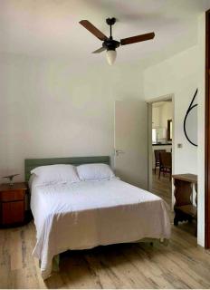 Linda Casa de Condomínio em Ubatuba - 1