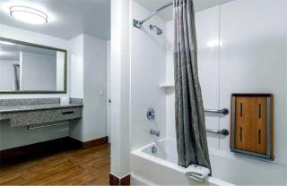 Beachside Inn - Anaheim - 4