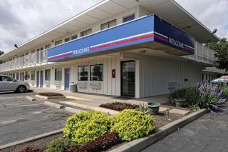 Motel 6-Amherst, OH - Cleveland West - Lorain - Amherst - 0