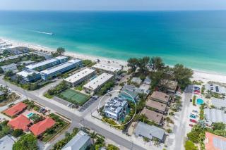 Fish Stix - 110 - 72nd St - 9