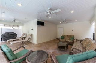 Fish Stix - 110 - 72nd St - 5