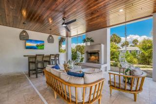 Bikini Bottom - 302 Spring Ave - 9