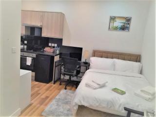 MIA Residence - Entire Studio apartment - City View - London - Next to Ealing Broadway Station - Ealing - 2