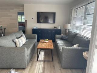 The Flip Flop - UPDATED vacation home! - Naples - 8
