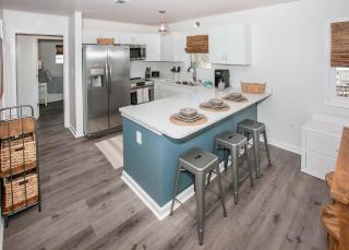 Big Island Cottage - Gulf Shores - 4