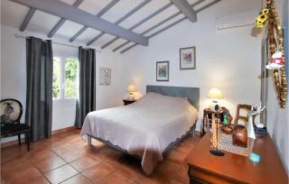 Lovely Home In Cheval-Blanc - Cheval-Blanc - 3
