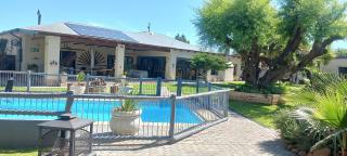 Potties Guesthouse - De Aar - 7