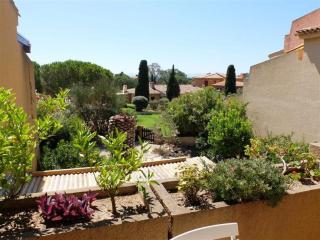 Studio lumineux avec terrasse et garage, 4 couchages, proche plage au Lavandou - FR-1-251-409 - Le Lavandou - 2