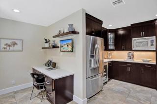 Hollywood Villa close to the BEACH w/HEATED POOL - Hollywood - 1