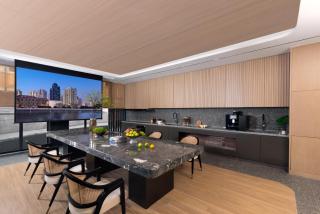 base-Beijing Sanlitun Serviced Apartment-Close to Forbidden City, Tian'anmen Square &Bike rental &Subway Line 2&3&17 &Free coffee &Washing machine, Kitchen &English speaking &High speed free WiFi &Robot - 7