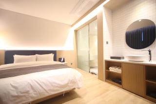 Hound Hotel Junggwan - Busan - 2