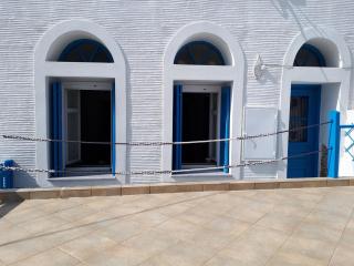 Roula's Suites - 5