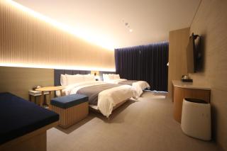 Hound Hotel Junggwan - Busan - 3