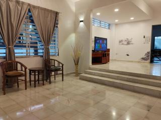 DIY Ocean BB 5BR Home Near Hak Yi Gai, 18 Guests - 2