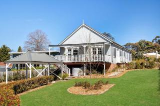 Cumberland House - Katoomba - 9