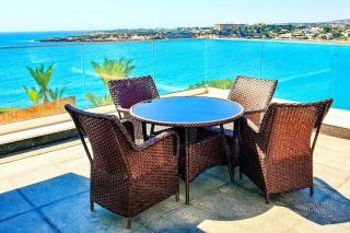 Coral Bay Beach Villa - 5