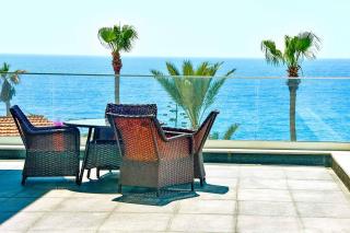 Coral Bay Beach Villa - 4