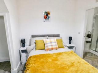 Port Apartment 1 - Holyhead - 6