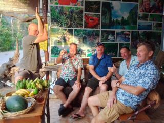 Painting Family Hostel - Khao Sok - 1