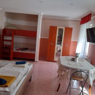 Andrea Apartman - Hajdúszoboszló - 4