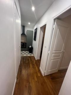 New Entiry apartment-Private rooms in Paris - Parijs - 4