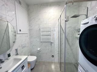 La Vista Apartment с видом на горы - 4