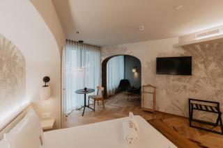 Hotel Petit Luxe - Terrassa - 4