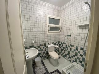 Luxury Inn: 3BR Amazing View in Madinaty12 - 1