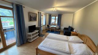 Landgasthof Jägerhaus - Immenstadt im Allgäu - 1