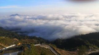 15-18 PAX DELUXE FAMILY ROOM@SKYVIEW HOMES 3R2B@CLOUDVIEW + SUNRISE SCENE @GOLDEN HILLS RESORT GENTING HIGHLANDS - 1