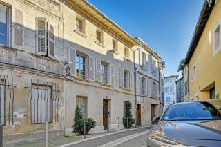 Au cœur des Papes, dans bâtisse de charme studios & appartements en cœur de ville - Avignon - 9