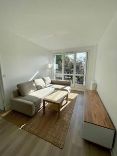 New 2 bedroom apartment to visit Paris - 0