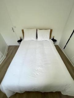 New 2 bedroom apartment to visit Paris - 3