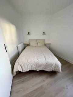 New 2 bedroom apartment to visit Paris - 2