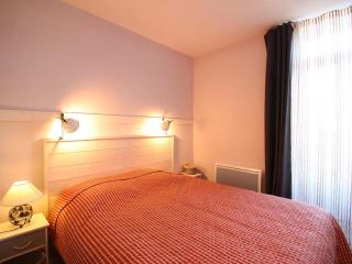 T3 à La Bourboule avec parking et WiFi - Idéal pour 4 personnes - FR-1-608-226 - 4