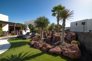 Beautiful Lanzarote Villa 3 Bedrooms Villa Irlanda Private Pool & Only 400M From The Sea Playa Blanca - 8