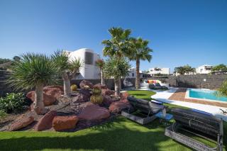 Beautiful Lanzarote Villa 3 Bedrooms Villa Irlanda Private Pool & Only 400M From The Sea Playa Blanca - 2