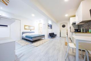 Scirocco House by HolidayHome24 - Genoa - 0